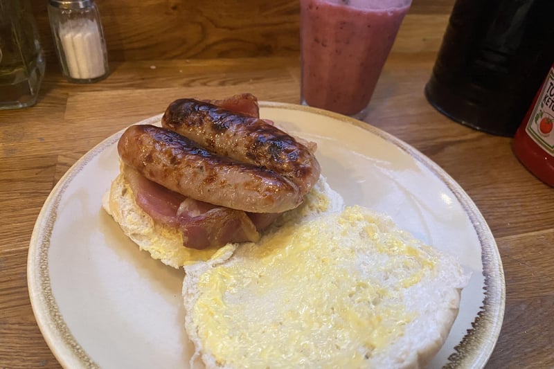 I visited IF...Up North on Call Lane for breakfast to tuck into a bacon and sausage sandwich. The sandwich and a smoothie came at a total cost of £10.