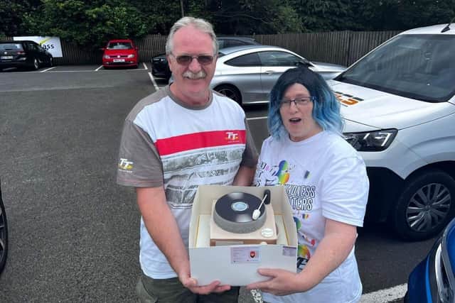 The cake was delivered in time for the party.