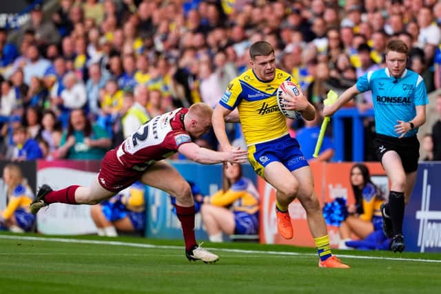 Jake Thewlis in action for Warrington Wolves against Wigan Warriors last season. Picture by Olly Hassell/SWpix.com.