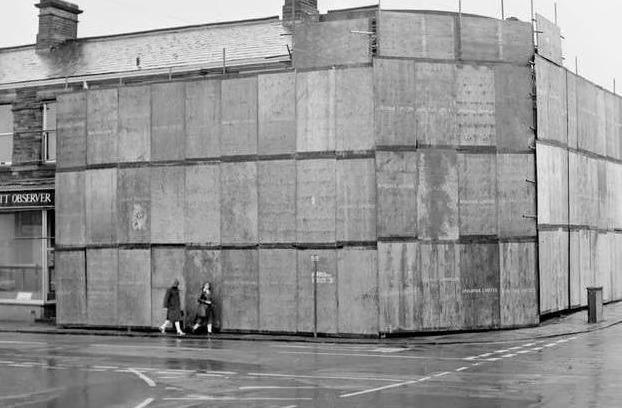 This picture was taken on April 28 1979. The old Ossett Observer office stands to the left.