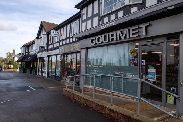 There are plenty of fantastic shopping and leisure opportunities in Alwoodley, including Headrow Gallery and Gourmet foods, plus a Marks and Spencers Food shop at Moortown corner.