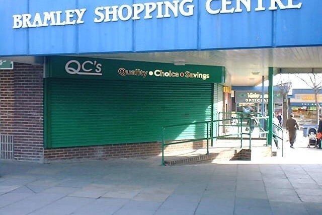 Plans for an amusement arcade at Bramley Shopping Centre promoted a visit by members of Leeds City Council's planning committee in April 2001.