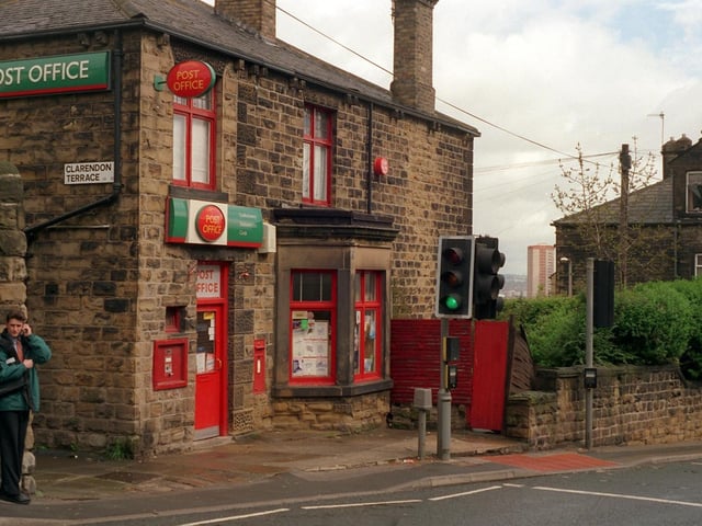 Enjoy these photo memories from around south Leeds in 1998.