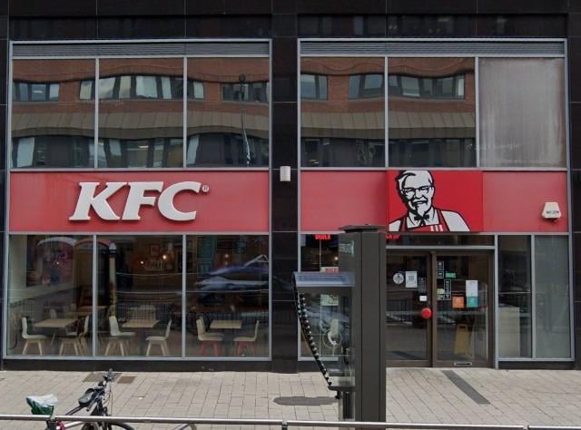 The KFC in the Merrion Centre scored 3.6 stars from 905 reviews