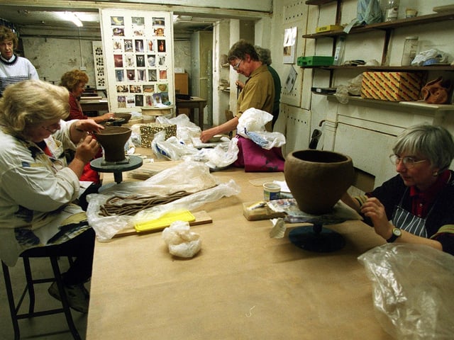 The pottery class at the Swarthmore Education Centre on Woodhouse Square in October 1999.