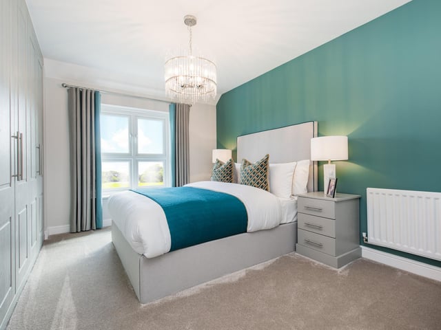 With four bedrooms, ample storage, and multiple bathrooms, the Colton is the perfect fit for families. It features flooring and plush carpeting throughout and is specified to a high standard with bespoke furniture.
