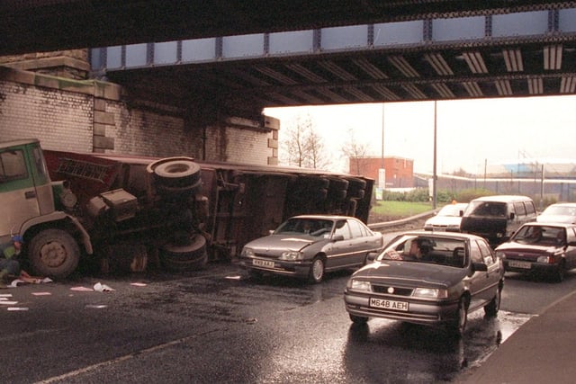 Enjoy these photo memories from around Leeds in 1998. PIC: Mark Bickerdike