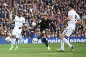 BIG COMPLIMENT: From Arsenal captain Martin Odegaard, centre, pictured firing in a shot during October's dramatic clash against Leeds United at Elland Road. 
Photo by Eddie Keogh/Getty Images.