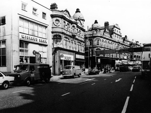 Vicar Lane looking north towards the junction with Eastgate in February 1982.