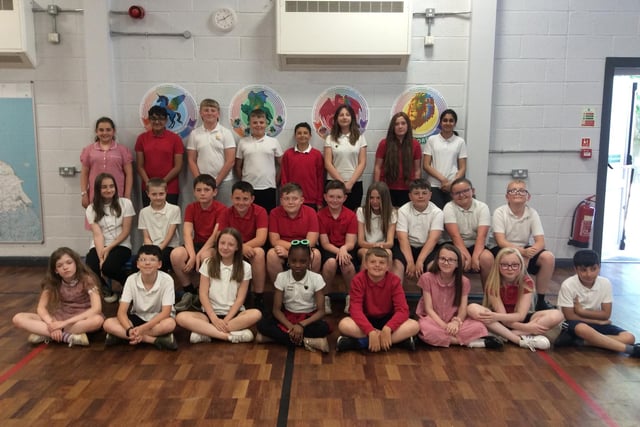 The 6LC class at Beeston Primary School