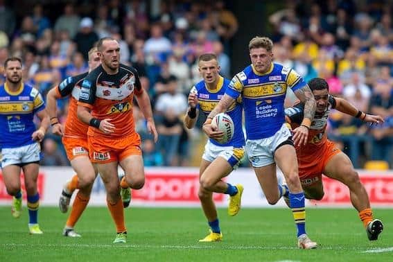 Liam Sutcliffe makes a break against Castleford Tigers. (Photo: Bruce Rollinson/SWpix.com)
