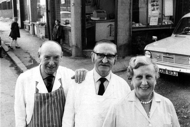 Enjoy these photo memories from around Bramley in the 1970s. PIC: Leeds Libraries, www.leodis.net