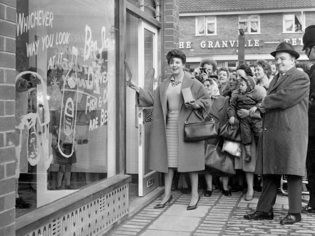 Share your memories of celebrities in Leeds during the 1960s with Andrew Hutchinson via email at: andrew.hutchinson@jpress.co.uk or tweet him - @AndyHutchYPN