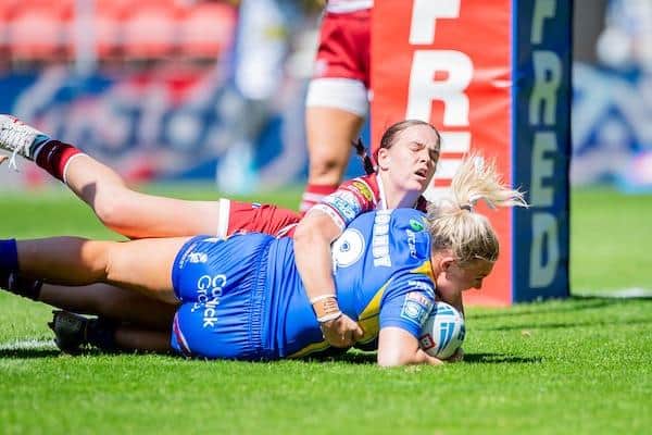 Zoe Hornby scores for Leeds Rhinos in their Women's Challenge Cup semi-final win against Wigan Warriors. Picture by Allan McKenzie/SWpix.com.