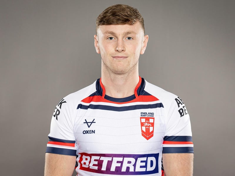 Did well with a run across the defence and pass to George Williams to set up England’s third try; forced a drop out with a kick, though he was shrugged off defensively a couple of times 7.