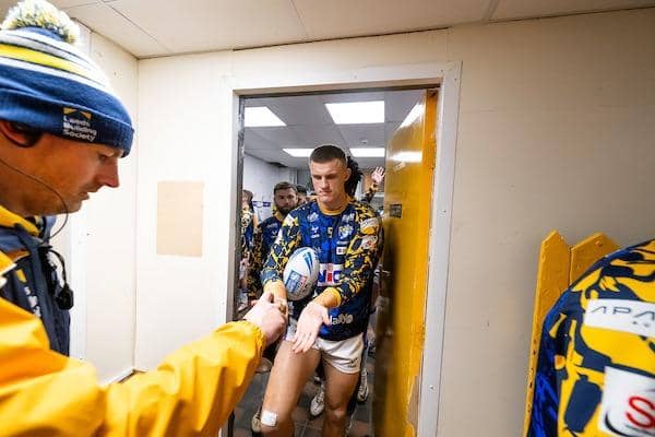 Ash Handley leaves the changing room ahead of his 200th Leeds Rhinos appearance, at Castleford Tigers. Picture by Allan McKenzie/SWpix.com.