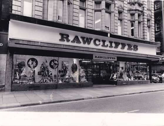 Enjoy these photo memories of shopping in Leeds in the 1980s.