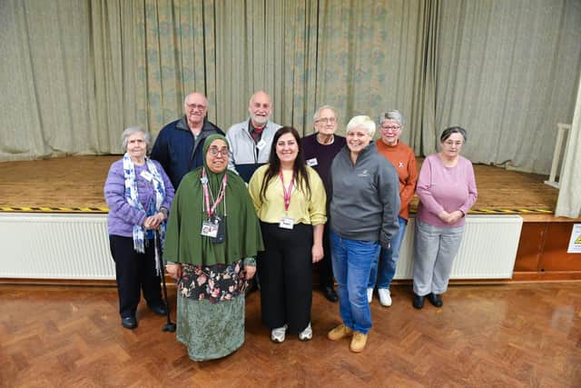 B&DWYW - 27.01.2026-033 - Nicola from Barratt Homes with Regan and Fatima from the charity as well as some members of the dementia group
