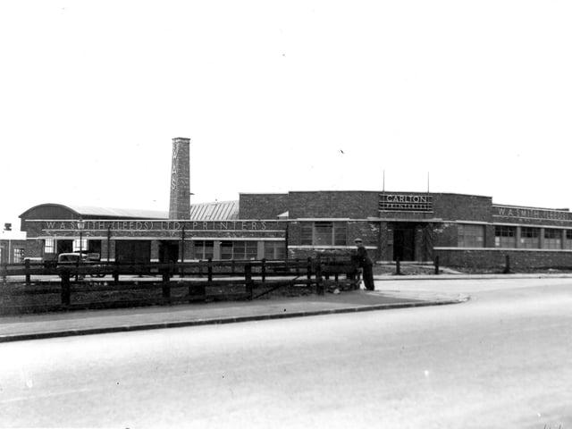 W.A. Smith (Leeds) Ltd, general printers located between Brown Lane and Low Fields Road in June 1937. View of Carlton printing works.