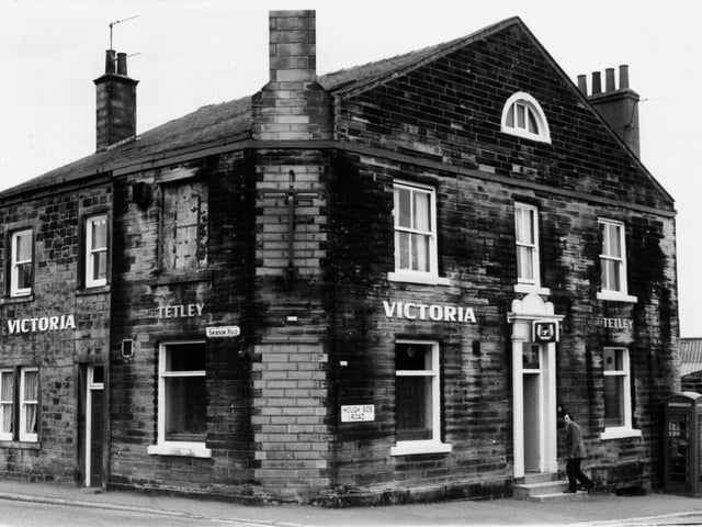 Did you enjoy a drink here back in the day? The Victoria pub at Lowtown in Pudsey pictured in September 1977.