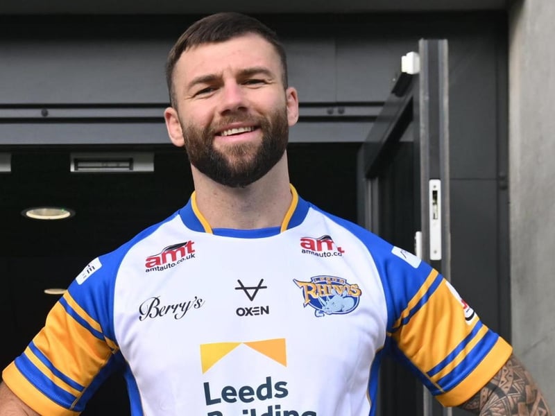As with Croft, Rhinos paid Salford a transfer fee to sign the England World Cup forward on a three-year deal.