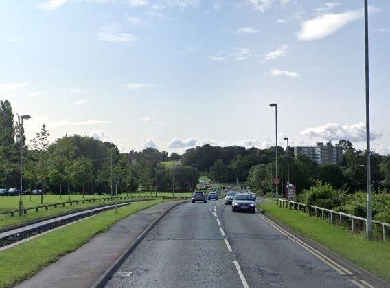 King Lane, Leeds - between 200m North Alwoodly Lane to 50m North Ring Road.