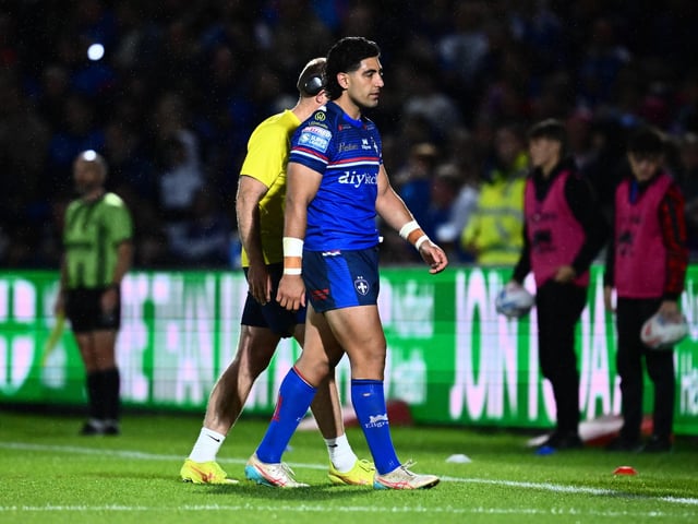 Grade E punching, 17 penalty points, total points in previous 12 months 17 - two-match suspension and fine.
