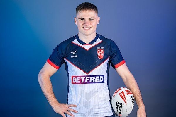 Lovely cut-out pass to begin the move for Whitehead's try 6.