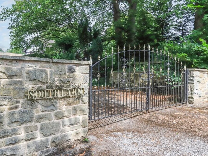 South Lawn is located on Wakefield Road, in Pontefract.