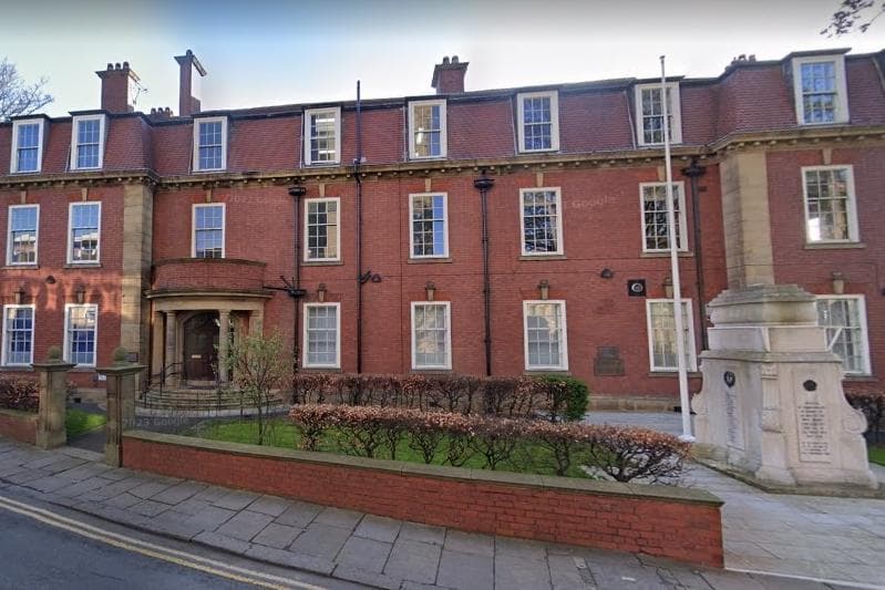 West Yorkshire Police officer faces misconduct hearing accused of letting partner sell work computer for £150 - Vimarsana News