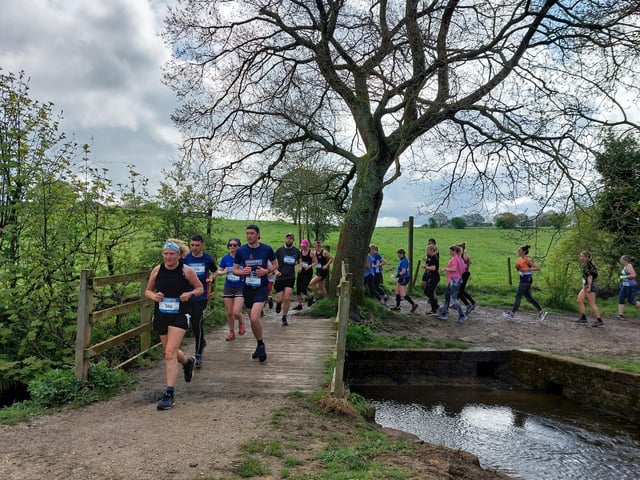 One runner, Jackie Aspden, who is taking part in the Cookridge Community 10k for the first time, said: “I want to say a huge thank you to all concerned for staging this
absolute gem of a race. I've run in many races all over the country and this one has to be the best. Lovely scenery, super friendly, butter smooth organisation and an
amazing goody bag and the best race T-shirt ever.”
