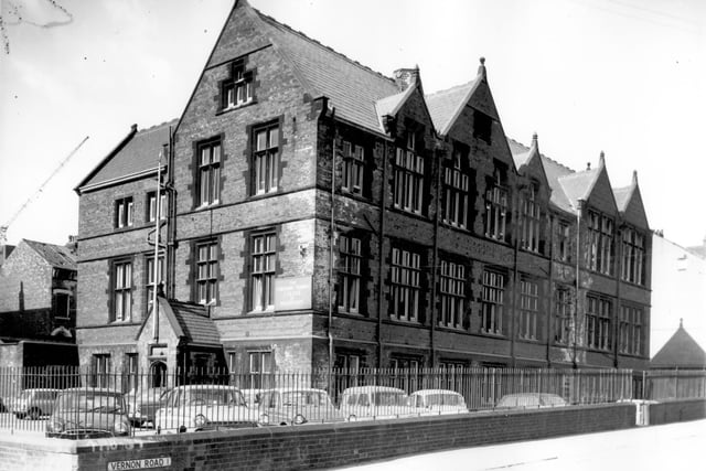 The Yorkshire Training College of Housecraft on Vernon Road  in March 1966 which had been Leeds Church Middle Class School from around the 1870s/80s to the early 20th century. In the 1980s the building became an annexe of Leeds Polytechnic. The school is seen here from the corner of Vernon Road (foreground) and Willow Terrace Road, while Finsbury Road is at the far end of the school.