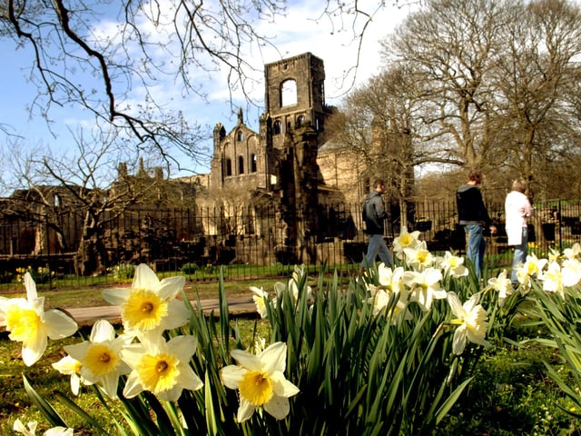 This ruined Cistercian monastery is set in a public park on the north bank of the River Aire. It was founded circa 1152 and was disestablished during the Dissolution of the Monasteries under Henry VIII.  It was acquired by the Leeds Corporation as a gift from Colonel North and opened to the public in the late 19th century.