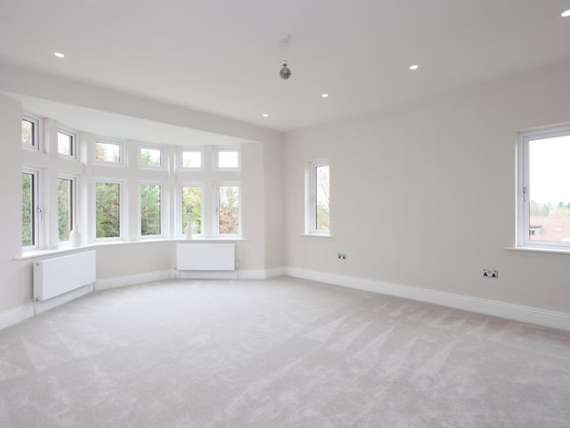 To the first floor there are four double bedrooms which include the impressive principal bedroom with an en suite bathroom finished in luxurious marble tiles. Bedroom four also has an en suite shower room.