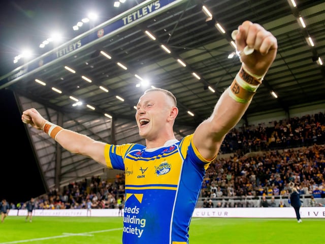 Hull FC (A, win), Huddersfield Giants (A, win), Catalans Dragons (H, win), Wigan Warriors (A, win). Predicted final points: 40 (third place).