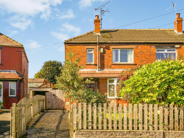 This two bedroom semi-detached house in Beeston is on the market for £160,000.