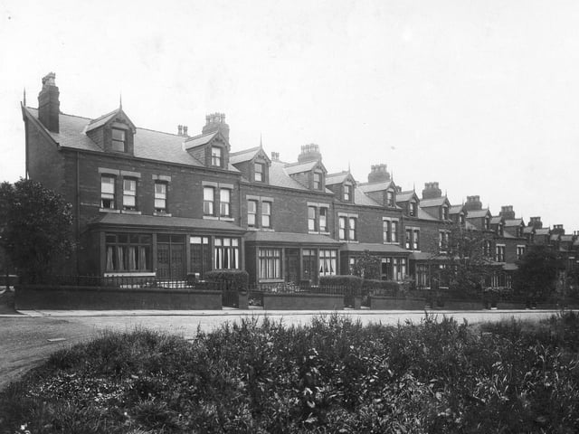 Houses on Methley Grove off Henconner Lane pictured in August 1931.