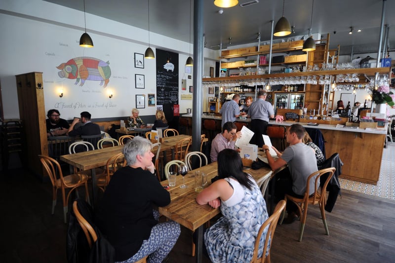Located on New Station Street - Friends of Ham is described as a "Modern bar and charcuterie which features a wide range of interesting beers for all tastes on its modern style scaffolded bar."