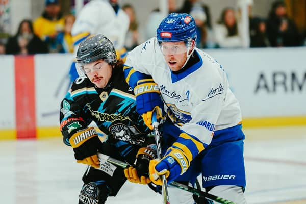 WE'LL MEET AGAIN: Matt Haywood battles against Milton Keynes Lightning earlier this season. Picture: Jacob Lowe/Knights Media.