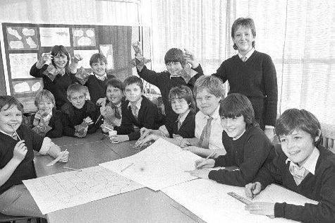 Saint Helen's Middle School, Kirkgate making Christmas decorations.