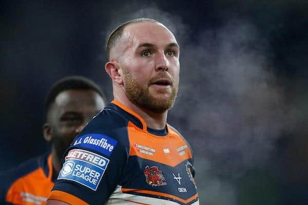 Tigers' Dan Smith has warned of the threat his brother Cameron poses for Leeds. Picture by Ed Sykes/SWpix.com.