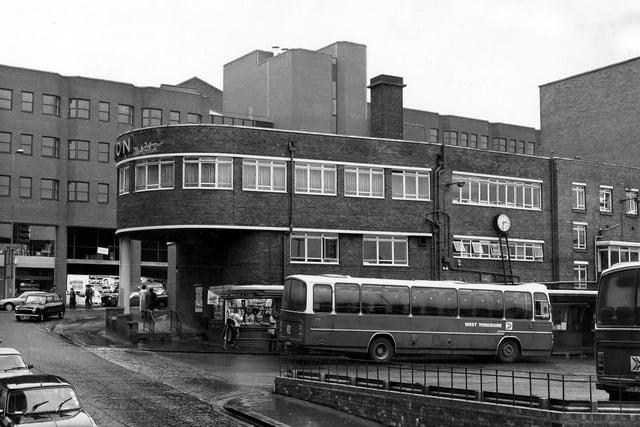 Vicar Lane Bus Station opened in the mid-1930s and was operated by West Yorkshire Road Car Company Ltd. It was known by many passengers as the Red Bus Station. It closed on March 31, 1990, when all bus services were transferred to the Central Bus Station. Part of the premises was occupied by Buckle's newsagents.