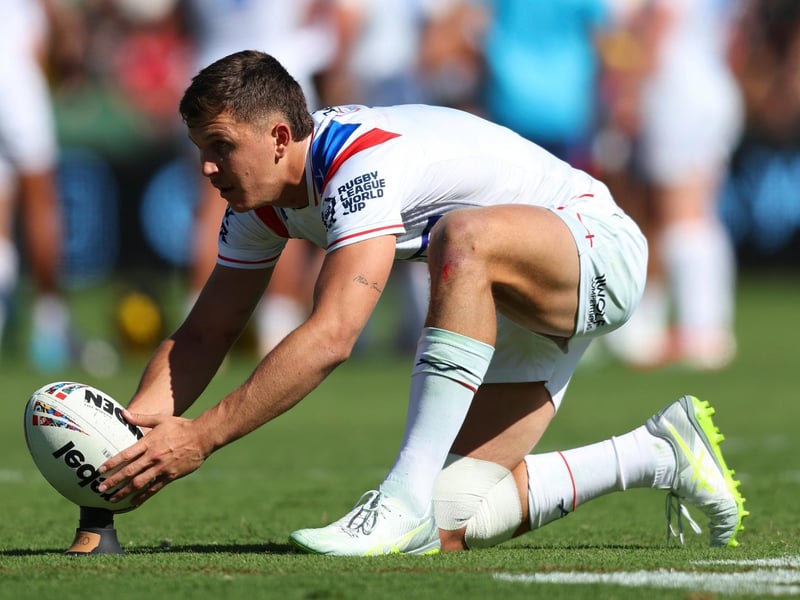 Kicked well again and provided an assist for his winger 6