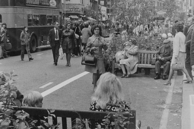 Share your memories of Briggate in the 1970s with Andrew Hutchinson via email at: andrew.hutchinson@jpress.co.uk or tweet him - @AndyHutchYPN