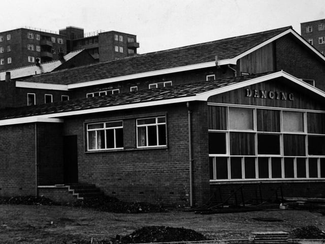 The Cherry Tree on Cherry Row in Mabgate pictured in May 1963.