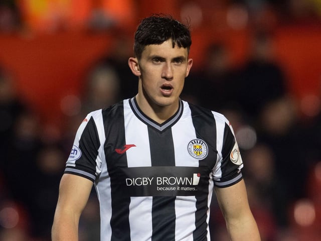 Aberdeen are stepping up their pursuit of St Mirren attacker Jamie McGrath. The Irishman is out of contract at the end of the season and the Buddies have made the player an attractive offer. However, Dons boss Stephen Glass has pinpointed him as a key target and will put forward a pre-contract offer. (Scottish Sun)