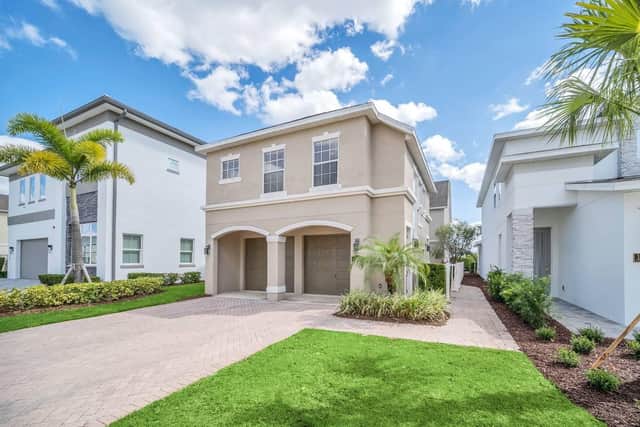 A typical luxury villa in Kissimmee, Florida.