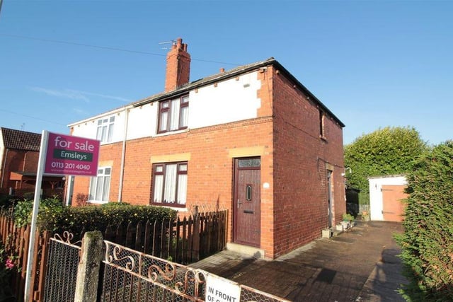 Located on Savile Road, Methley this property is in need of some modernisation but offers good sized accommodation with the added benefit of central heating and PVCu double-glazing.