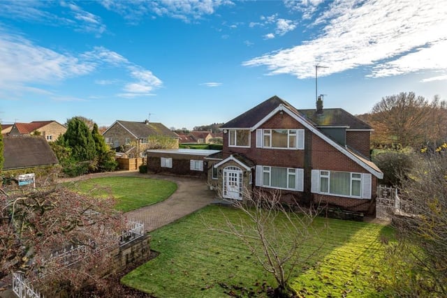 This three bedroom detached family home sits within approximately half an acre and adjoins to the open countryside. To the rear of the property is a stone flagged patio which leads on to a full sized tennis court and separate pool house, ideal for the sporting enthusiast.