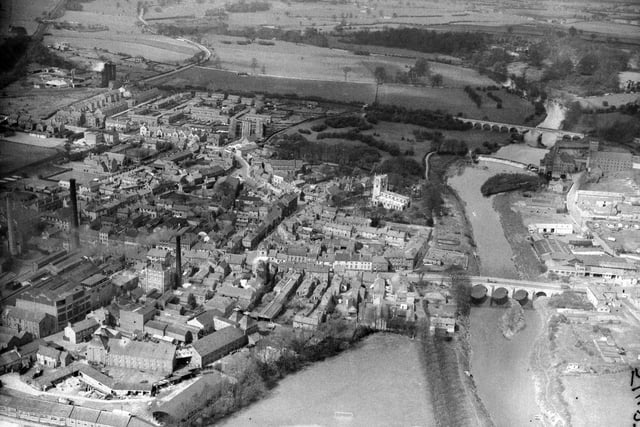 A bird's eye view of Tadcaster in April 1957.